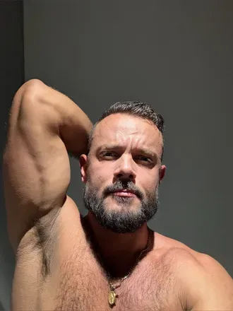 Sir Peter Top 1% OnlyFans: Free Videos, Pics & Content 2024